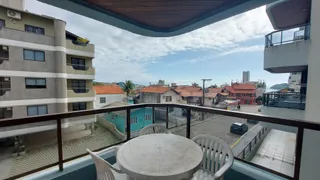 Apartamento com 2 Quartos para alugar, 75m² no Centro, Bombinhas - Foto 2