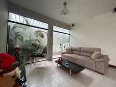 Casa com 3 Quartos à venda, 242m² no Jardim Renascença, São Luís - Foto 1