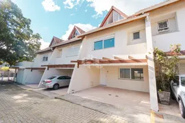 Casa de Condomínio com 3 Quartos à venda, 159m² no Tristeza, Porto Alegre - Foto 2
