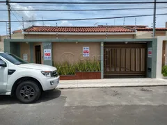 Casa com 3 Quartos à venda, 270m² no Pereira Lobo, Aracaju - Foto 1