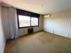 Casa com 3 Quartos à venda, 340m² no Três Figueiras, Porto Alegre - Foto 14