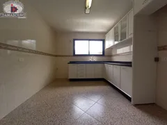 Sobrado com 4 Quartos à venda, 200m² no Tarumã, Curitiba - Foto 9