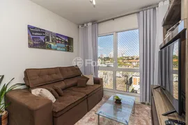 Apartamento com 2 Quartos à venda, 63m² no Passo da Areia, Porto Alegre - Foto 1