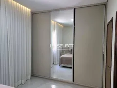 Casa com 3 Quartos à venda, 197m² no Alto Umuarama, Uberlândia - Foto 15