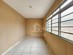 Casa com 2 Quartos para alugar, 100m² no Jardim Castelo Branco, Ribeirão Preto - Foto 3