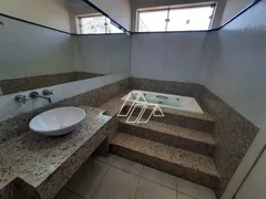 Casa com 4 Quartos para venda ou aluguel, 480m² no Jardim Tropical, Marília - Foto 11