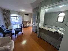 Apartamento com 1 Quarto para alugar, 70m² no Centro, Uberlândia - Foto 3