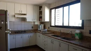 Apartamento com 4 Quartos à venda, 206m² no Fundinho, Uberlândia - Foto 5