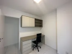 Apartamento com 3 Quartos para alugar, 74m² no Calhau, São Luís - Foto 8