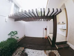 Casa de Condomínio com 3 Quartos para alugar, 250m² no Condomínio Florais Cuiabá Residencial, Cuiabá - Foto 2