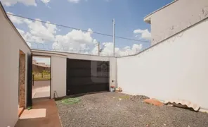 Casa com 3 Quartos à venda, 80m² no Novo Mundo, Uberlândia - Foto 2