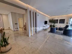 Apartamento com 3 Quartos à venda, 235m² no Martins, Uberlândia - Foto 4