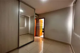 Casa de Condomínio com 3 Quartos à venda, 214m² no Despraiado, Cuiabá - Foto 29