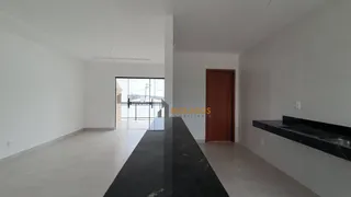 Casa de Condomínio com 3 Quartos à venda, 110m² no Sao Matheus, São Pedro da Aldeia - Foto 5