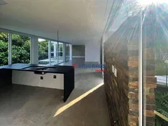 Casa com 4 Quartos à venda, 436m² no Chácara dos Lagos, Carapicuíba - Foto 17