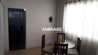 Casa com 4 Quartos à venda, 200m² no Vila Cardia, Bauru - Foto 6