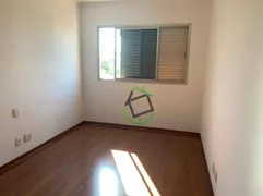 Apartamento com 4 Quartos para alugar, 316m² no Centro, Araraquara - Foto 11