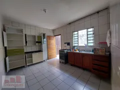 Casa com 2 Quartos à venda, 120m² no Centro, Diadema - Foto 3