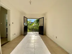 Casa de Condomínio com 3 Quartos para alugar, 130m² no Buraquinho, Lauro de Freitas - Foto 9