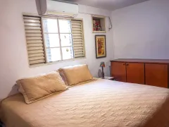 Casa com 4 Quartos à venda, 270m² no Setor Coimbra, Goiânia - Foto 17