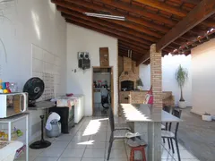 Casa com 3 Quartos à venda, 180m² no Parque Residencial Lauriano Tebar, São José do Rio Preto - Foto 1