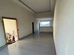 Casa com 3 Quartos à venda, 145m² no Novo Mundo, Uberlândia - Foto 1