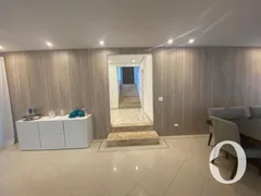 Casa de Condomínio com 4 Quartos à venda, 340m² no Alphaville, Santana de Parnaíba - Foto 4