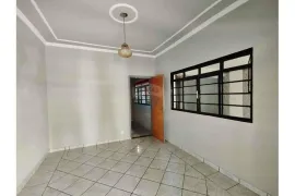Casa com 3 Quartos à venda, 145m² no Centro, Tupã - Foto 4