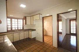 Casa de Condomínio com 3 Quartos à venda, 330m² no Granja Viana, Cotia - Foto 16