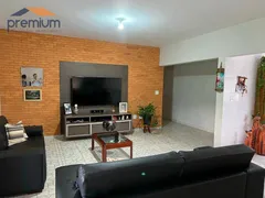 Fazenda / Sítio / Chácara com 4 Quartos à venda, 300m² no Guaraiuva, Vargem - Foto 18