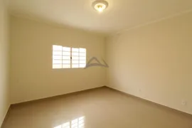 Casa com 3 Quartos para alugar, 210m² no Jardim Chapadão, Campinas - Foto 13