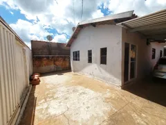 Casa com 3 Quartos à venda, 65m² no Nucleo Sinha Prado Guimaraes, Américo Brasiliense - Foto 2