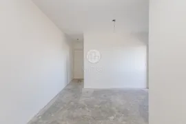 Apartamento com 3 Quartos à venda, 66m² no Novo Mundo, Curitiba - Foto 2