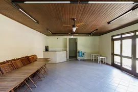 Casa de Condomínio com 3 Quartos para alugar, 278m² no Santa Felicidade, Curitiba - Foto 34