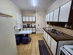 Apartamento com 3 Quartos para alugar, 125m² no Praia das Pitangueiras, Guarujá - Foto 9