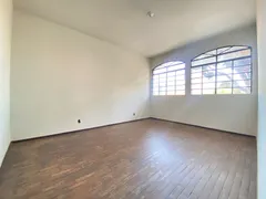 Casa com 4 Quartos à venda, 260m² no São Luíz, Belo Horizonte - Foto 16