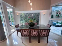 Casa de Condomínio com 4 Quartos à venda, 550m² no Alphaville, Santana de Parnaíba - Foto 4