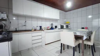 Casa com 4 Quartos à venda, 230m² no Conjunto Riviera, Goiânia - Foto 21