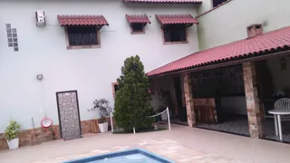 Casa com 3 Quartos à venda, 200m² no Monjolos, São Gonçalo - Foto 8