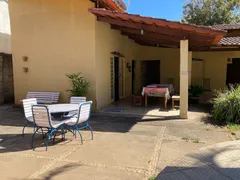 Casa com 4 Quartos para alugar, 232m² no Centro, Aruanã - Foto 12