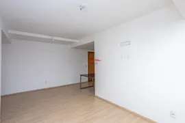 Apartamento com 2 Quartos à venda, 70m² no São João, Porto Alegre - Foto 2