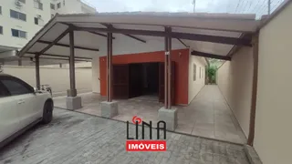Casa com 3 Quartos para alugar, 260m² no Enseada, Guarujá - Foto 1