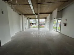 Loja / Salão / Ponto Comercial para alugar, 203m² no Vila Ipiranga, Porto Alegre - Foto 10