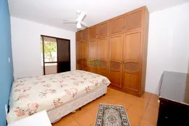 Casa com 5 Quartos para alugar, 250m² no Centro, Porto Belo - Foto 35