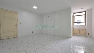 Conjunto Comercial / Sala para alugar, 26m² no Centro, Caxias do Sul - Foto 5