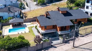 Casa com 4 Quartos à venda, 427m² no Cinquentenário, Caxias do Sul - Foto 1
