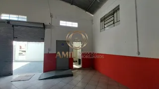Galpão / Depósito / Armazém com 5 Quartos para alugar, 350m² no Vila São Benedito, São José dos Campos - Foto 2
