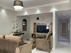 Casa com 3 Quartos à venda, 185m² no Belmonte, Volta Redonda - Foto 2