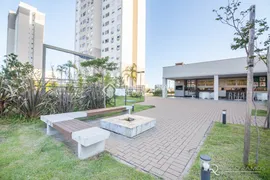 Apartamento com 3 Quartos para alugar, 51m² no Humaitá, Porto Alegre - Foto 34