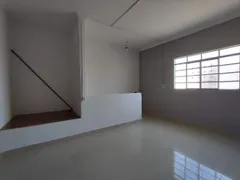 Casa com 4 Quartos à venda, 125m² no Loteamento Planalto do Sol, Santa Bárbara D'Oeste - Foto 18